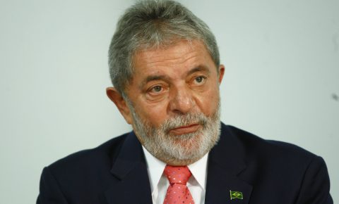 Desembargadores por unanimidade mantem condenação de Lula e amplia pena